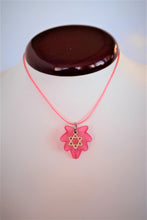 Load image into Gallery viewer, Leaf Star of David Kids Necklace
